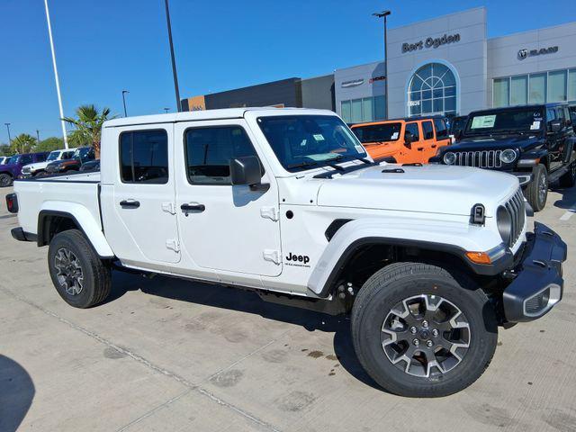 2026 Jeep Gladiator GLADIATOR SAHARA 4X4
