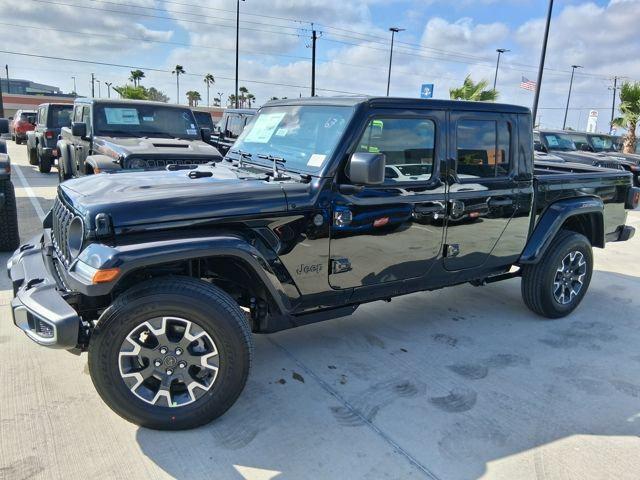 2026 Jeep Gladiator GLADIATOR SAHARA 4X4