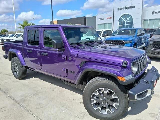 2026 Jeep Gladiator GLADIATOR SAHARA 4X4