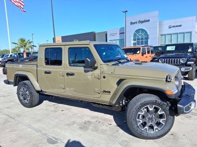 2026 Jeep Gladiator GLADIATOR SAHARA 4X4
