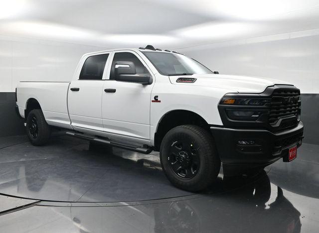 2026 RAM Ram 3500 RAM 3500 TRADESMAN CREW CAB 4X4 8 BOX