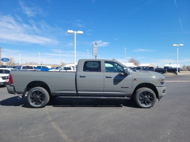 2026 RAM Ram 3500 RAM 3500 LARAMIE CREW CAB 4X4 8 BOX