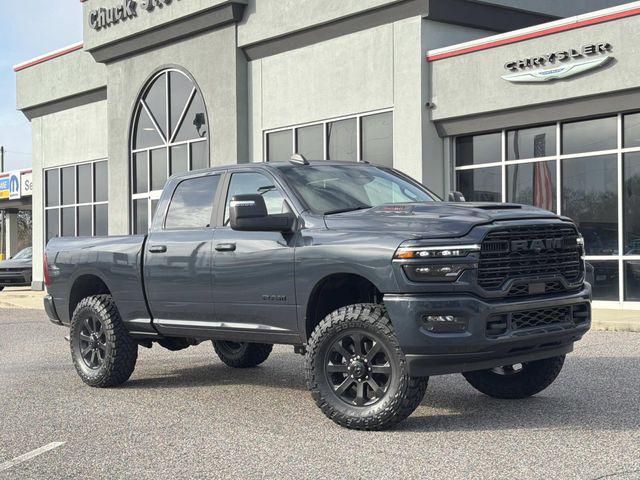 2026 RAM Ram 3500 RAM 3500 LARAMIE CREW CAB 4X4 64 BOX