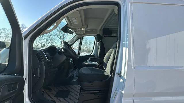 2026 Ram ProMaster Cargo Van SLT Low Roof 136" WB