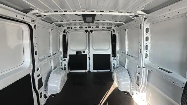 2026 Ram ProMaster Cargo Van SLT Low Roof 136" WB