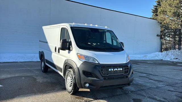 2026 Ram ProMaster Cargo Van Tradesman Low Roof 136" WB w/Pass Seat