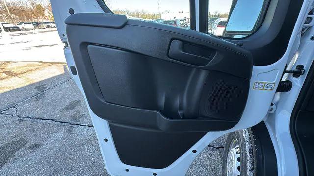 2026 Ram ProMaster Cargo Van Tradesman Low Roof 136" WB w/Pass Seat