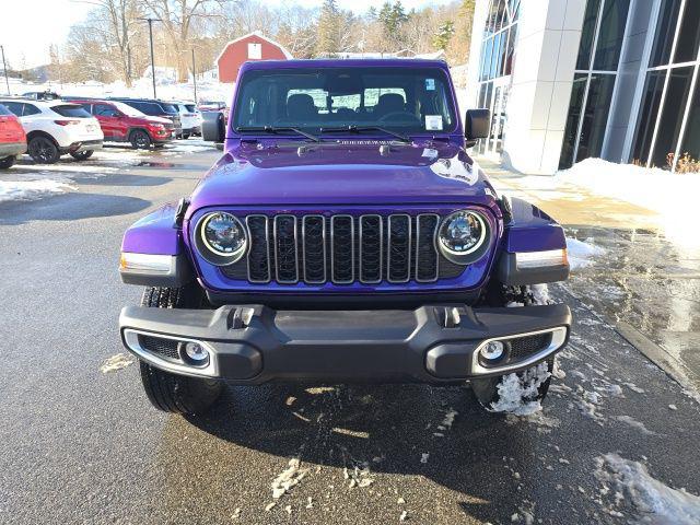 2026 Jeep Gladiator GLADIATOR SAHARA 4X4