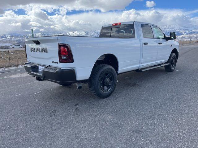 2026 RAM Ram 3500 RAM 3500 TRADESMAN CREW CAB 4X4 8 BOX