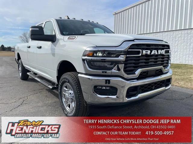 2026 RAM Ram 2500 RAM 2500 TRADESMAN CREW CAB 4X4 8 BOX