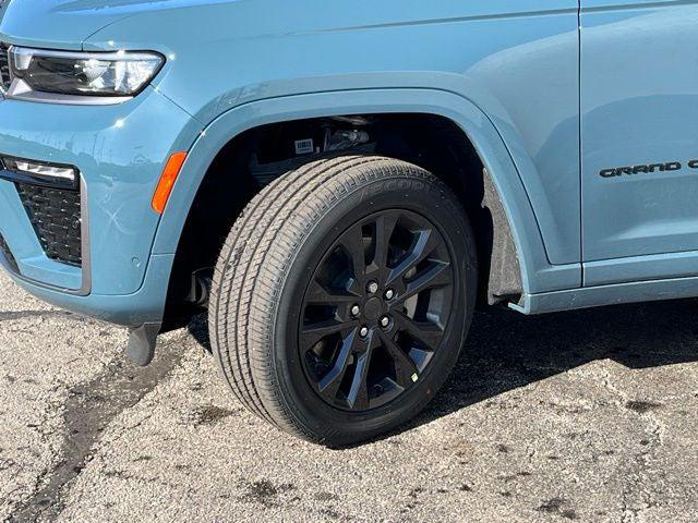 2026 Jeep Grand Cherokee GRAND CHEROKEE L LIMITED RESERVE 4X4