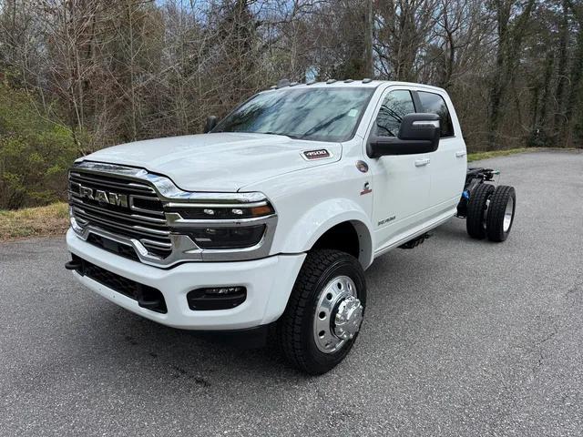 2026 RAM Ram 4500 Chassis Cab RAM 4500 BIG HORN CHASSIS CREW CAB 4X4 60 CA