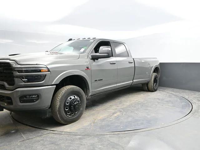2026 RAM Ram 3500 RAM 3500 LIMITED CREW CAB 4X4 8 BOX
