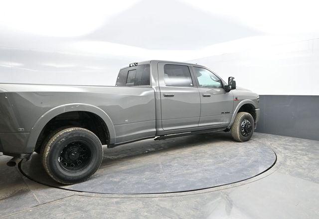 2026 RAM 3500 RAM 3500 LIMITED CREW CAB 4X4 8 BOX 2026 RAM 3500 RAM 3500 LIMITED CREW CAB 4X4 8 BOX