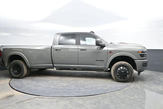 2026 RAM 3500 RAM 3500 LIMITED CREW CAB 4X4 8 BOX 2026 RAM 3500 RAM 3500 LIMITED CREW CAB 4X4 8 BOX