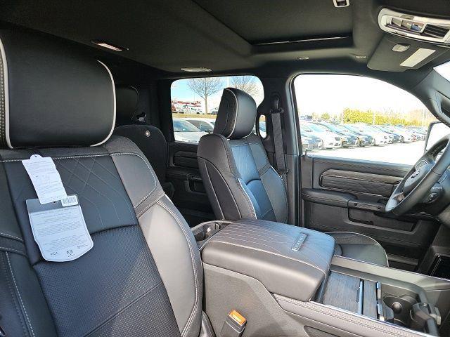 2026 Ram 3500 Limited Crew Cab 4x4 8' Box