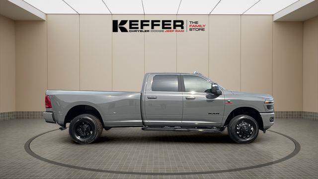 2026 Ram 3500 Laramie Crew Cab 4x4 8' Box