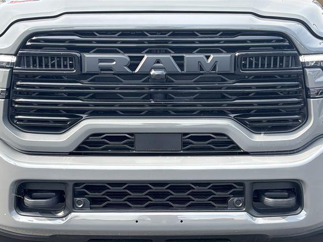2026 Ram 3500 Laramie Crew Cab 4x4 8' Box