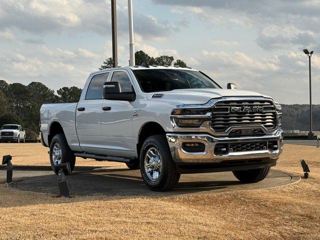 2026 RAM Ram 3500 RAM 3500 TRADESMAN CREW CAB 4X4 64 BOX