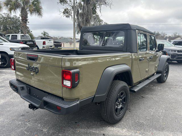 2026 Jeep Gladiator Sport