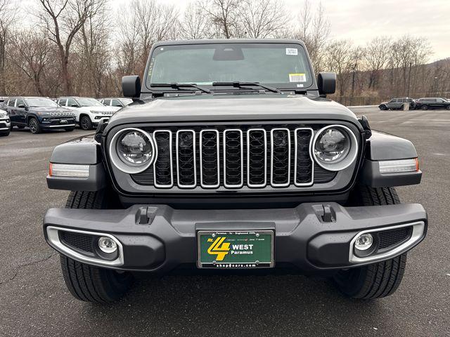 2026 Jeep Wrangler 4-Door Sahara 4x4