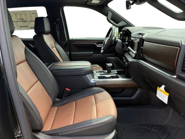 2026 Chevrolet Silverado 1500 4WD Crew Cab Short Bed High Country