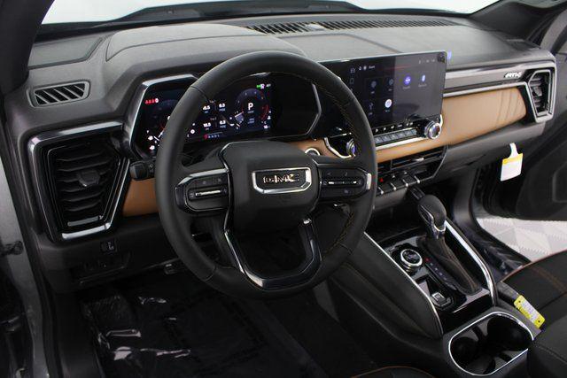 2026 GMC Canyon AT4, 4WD