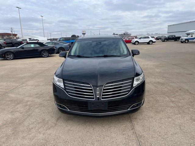 2019 Lincoln MKT Reserve