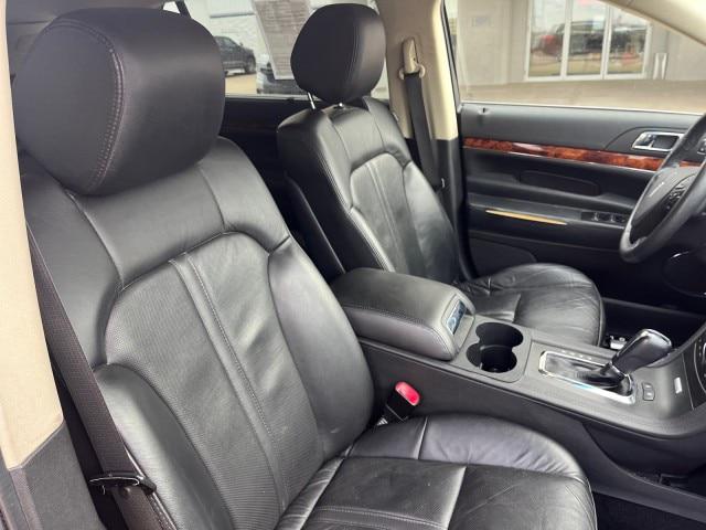 2019 Lincoln MKT Reserve