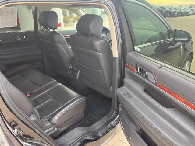 2019 Lincoln MKT Reserve