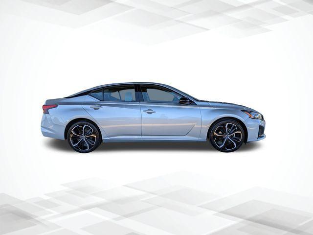 2024 Nissan Altima SR FWD 2024 Nissan Altima SR FWD