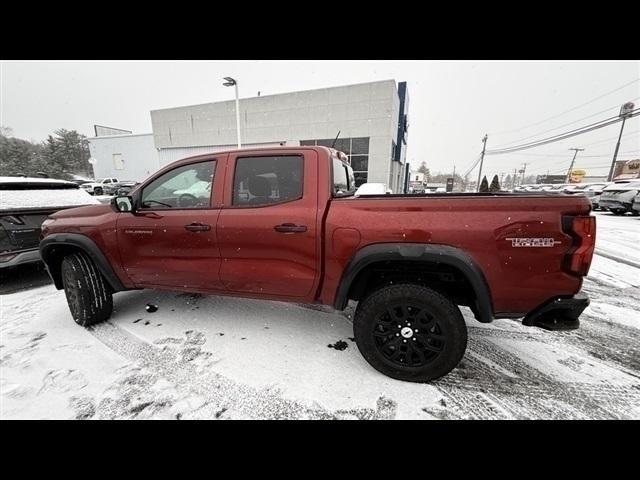 2023 Chevrolet Colorado 4WD Crew Cab Short Box Trail Boss