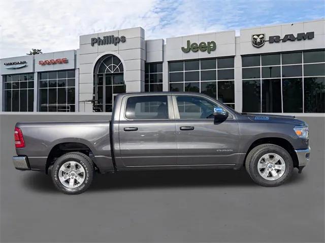 2024 RAM 1500 Laramie Crew Cab 4x2 57 Box