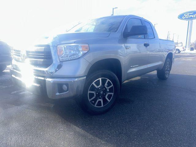 2014 Toyota Tundra SR5 5.7L V8 for sale in Lapeer, MI