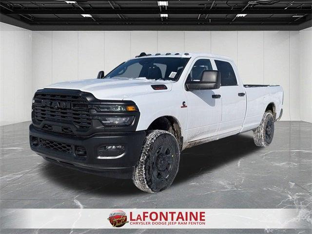 2026 RAM Ram 3500 RAM 3500 TRADESMAN CREW CAB 4X4 8 BOX