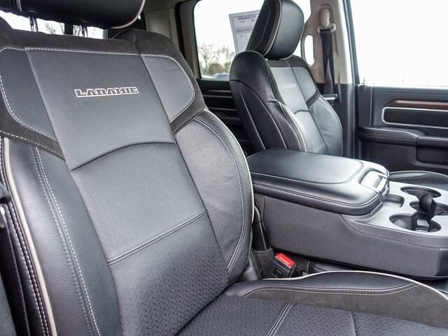 2024 RAM 2500 Laramie Crew Cab 4x4 64 Box