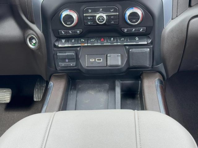 2023 GMC Sierra 2500HD 4WD Crew Cab Standard Bed SLT