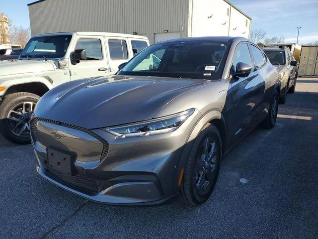 2021 Ford Mustang Mach-E Select 2021 Ford Mustang Mach-E Select