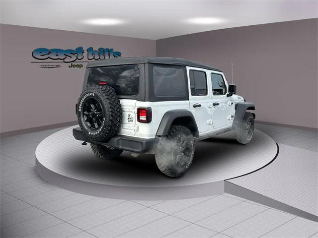 2022 Jeep Wrangler Unlimited Willys 4x4