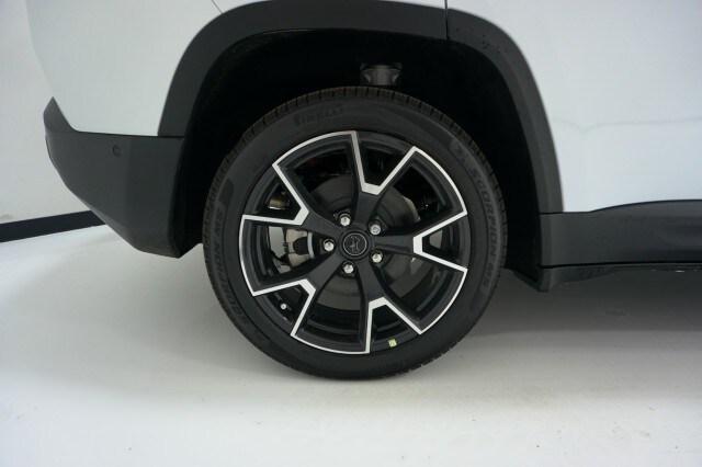 2026 Jeep Cherokee Overland 4x4