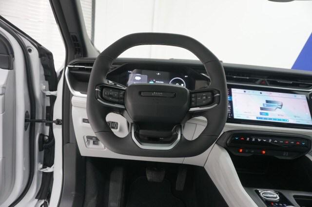 2026 Jeep Cherokee Overland 4x4