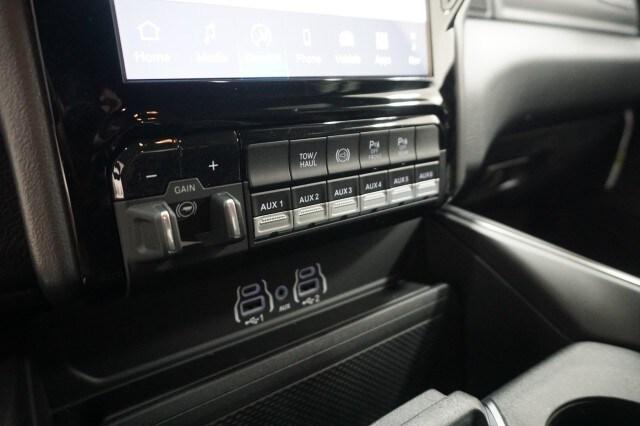 2026 Ram 3500 Lone Star Crew Cab 4x4 8' Box