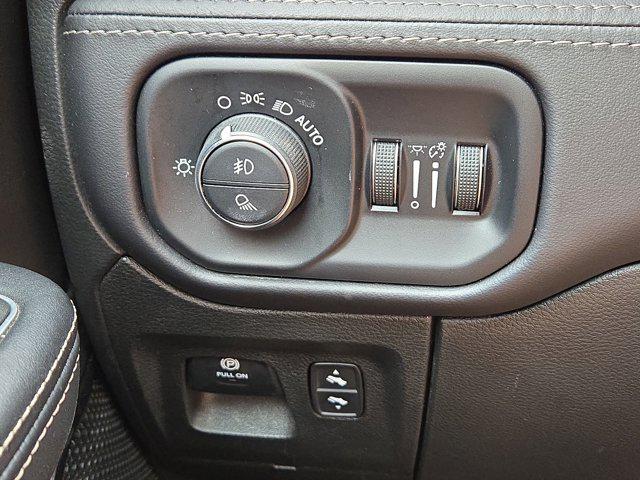 2023 Ram 1500 Limited Crew Cab 4x4 5'7" Box
