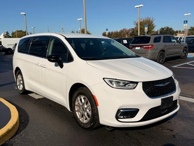 2024 Chrysler Pacifica Touring L 2024 Chrysler Pacifica Touring L