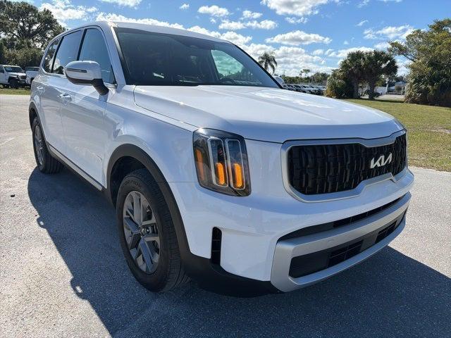 2024 Kia Telluride LX