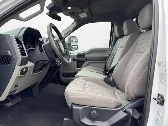 2022 Ford F-550 XLT