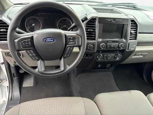 2022 Ford F-550 XLT