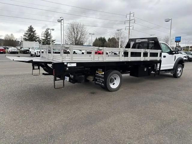 2022 Ford F-550 XLT