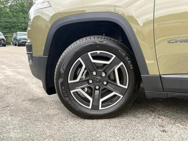 2026 Jeep Cherokee Laredo 4x4