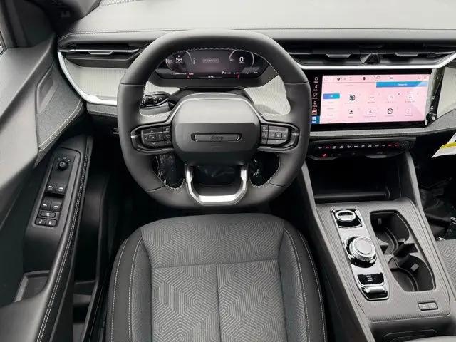 2026 Jeep Cherokee Laredo 4x4